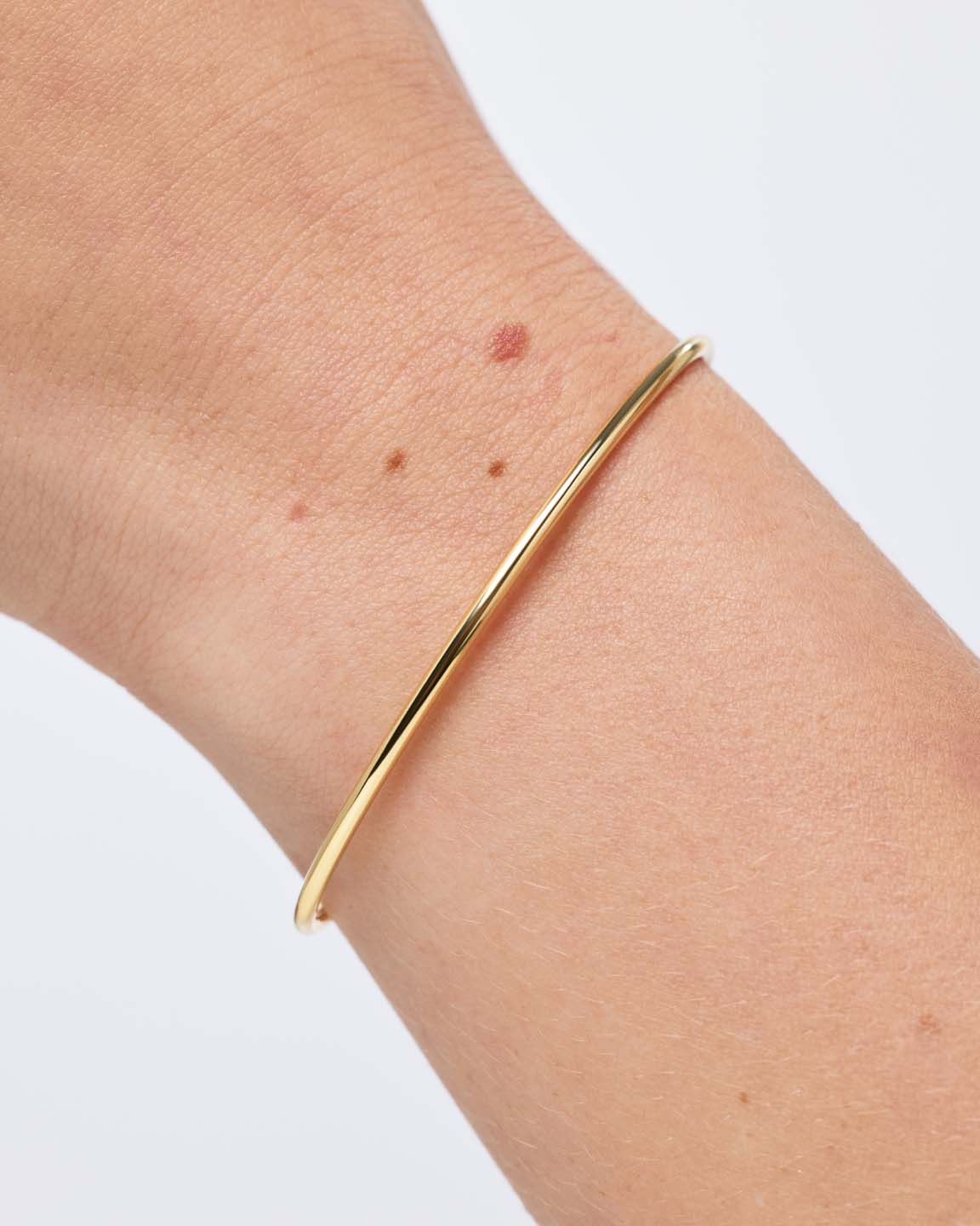 Gold Bangle Bracelet - Carter (2mm)