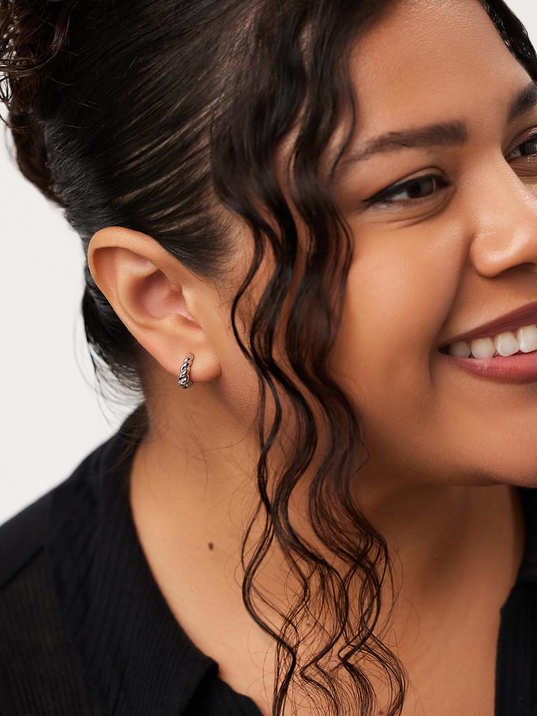 Twisted Hoop Earrings - Paris Mini Silver