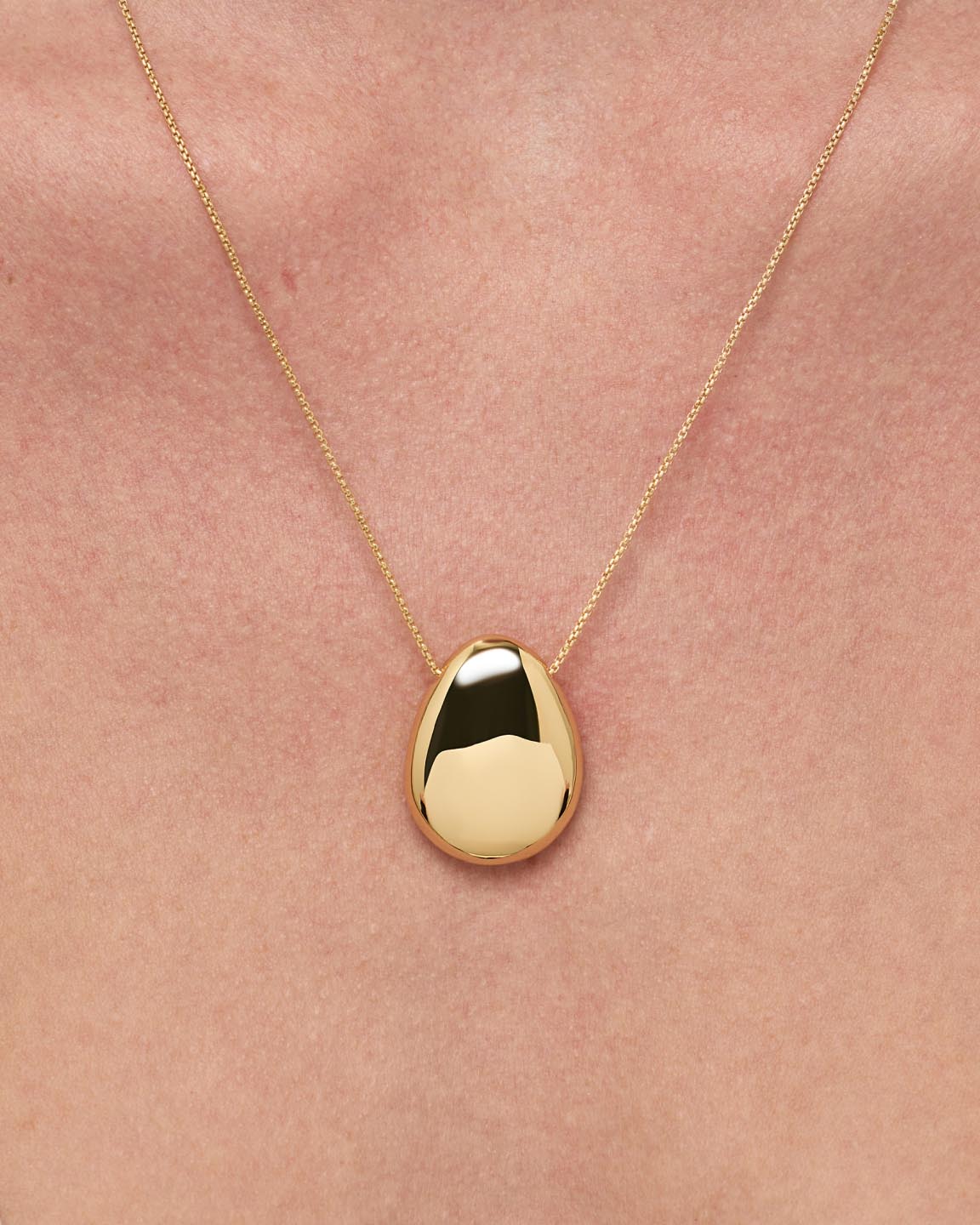 Gold Pendant - Pebble Large