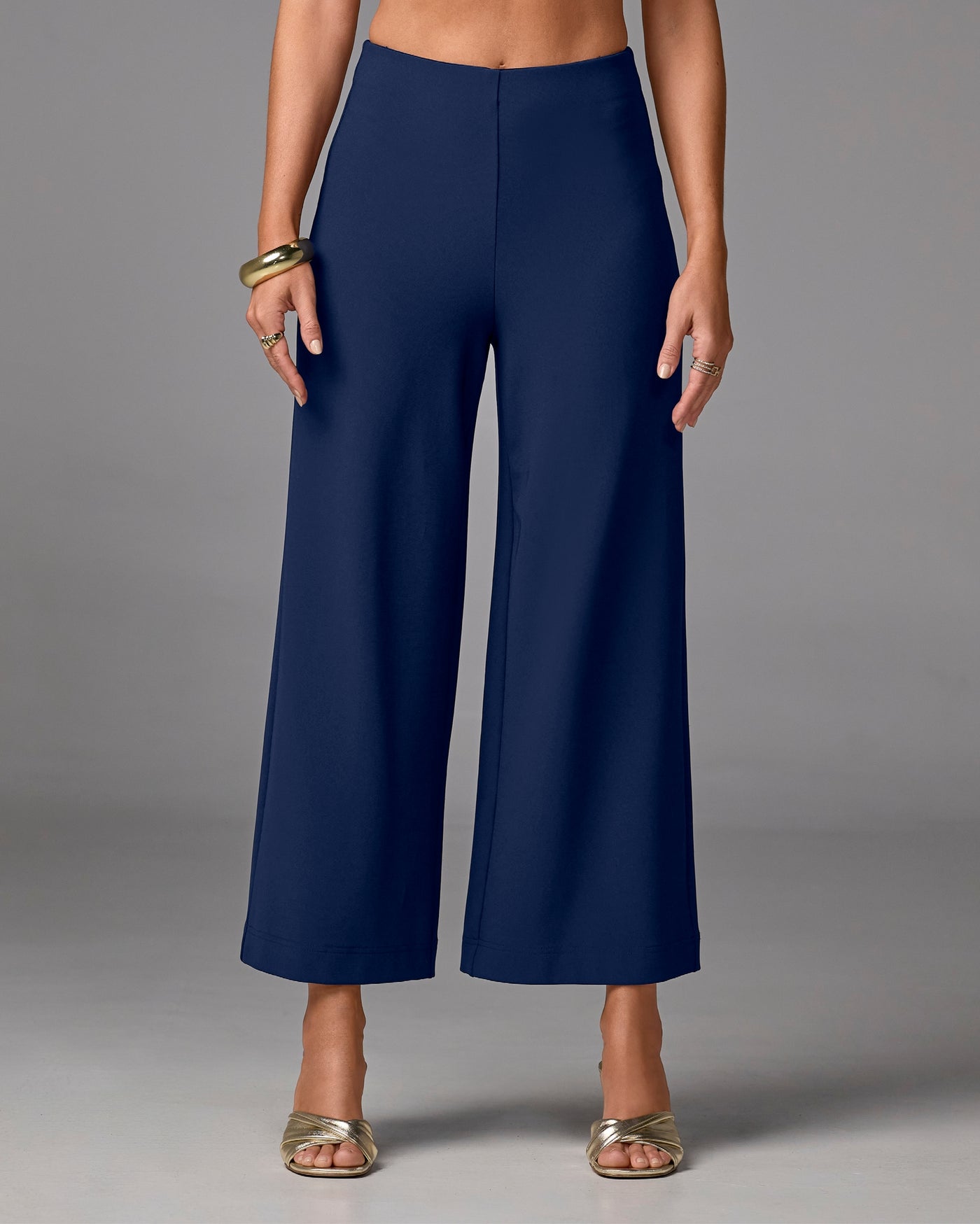 Beyond Travel Wide Leg Crop Pant Maritime Navy