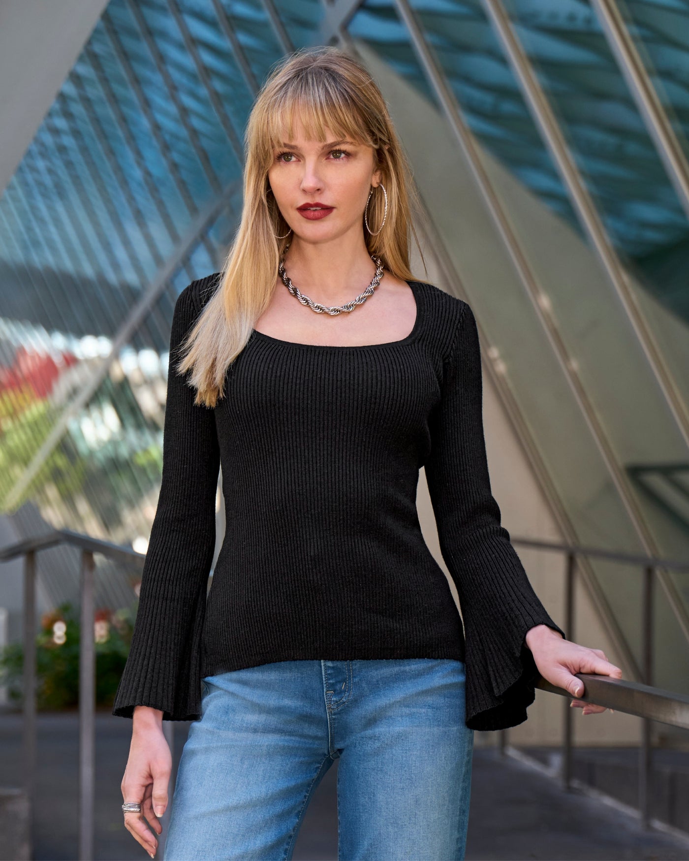 Ribbed Square Neck Flare Sleeve Black