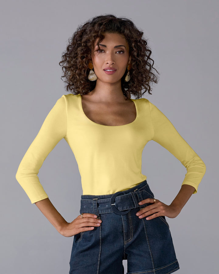 So Effortless Three Quarter Sleeve Scoop Neck Top Pale Banana