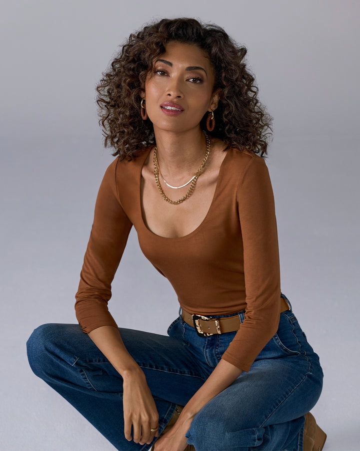 So Effortless Three Quarter Sleeve Scoop Neck Top Tortoise Shell