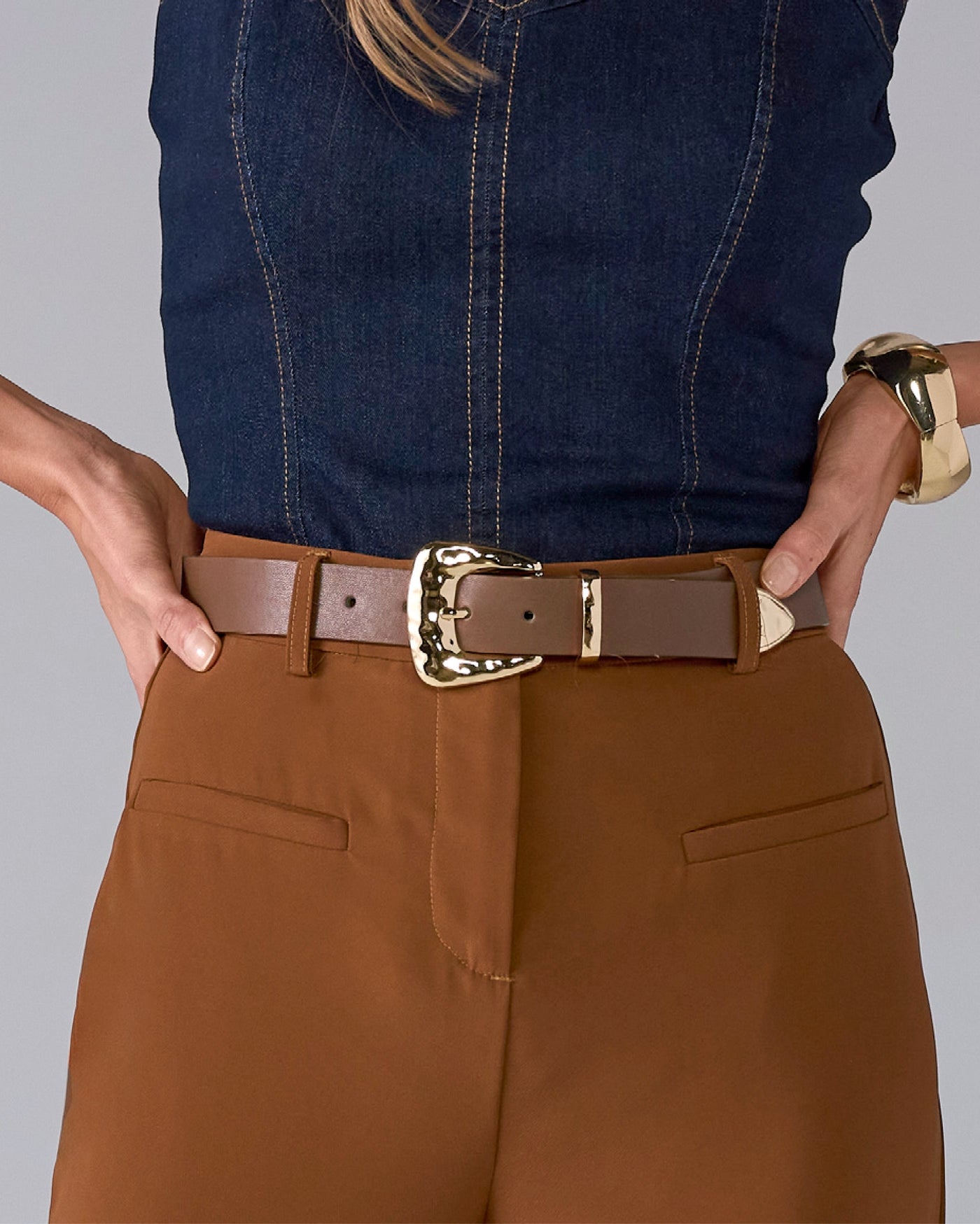 Modern Hammered Buckle Belt Brown
