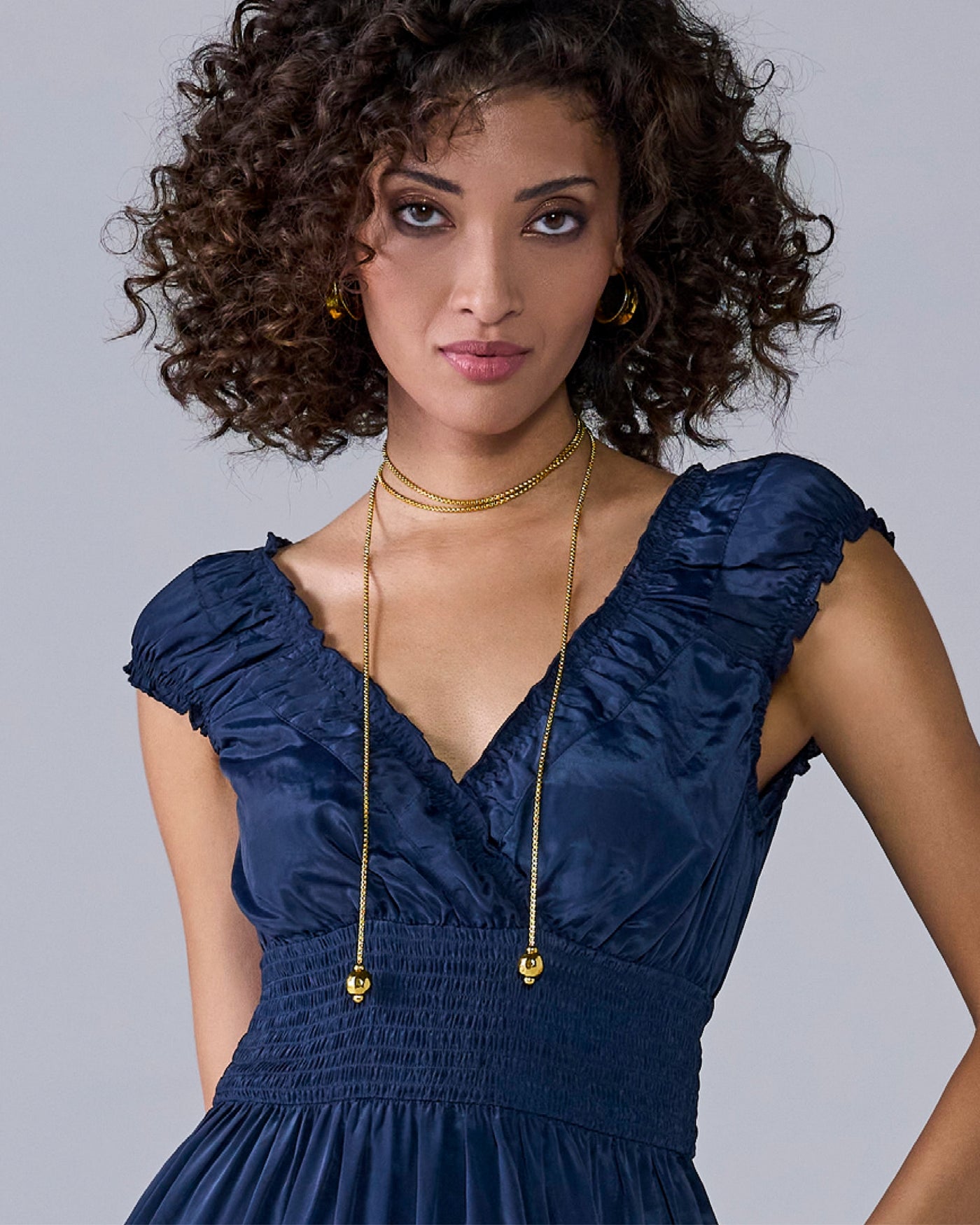Modern Tie Necklace Gold