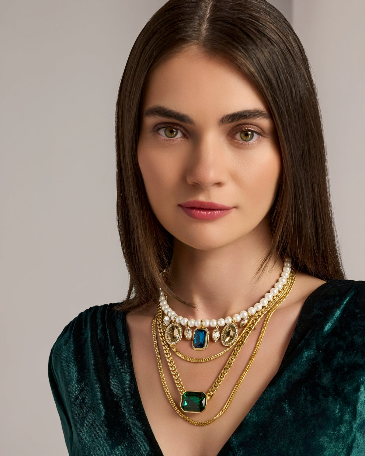 Pearl and Chain Necklace with Gemstone Detail Multi