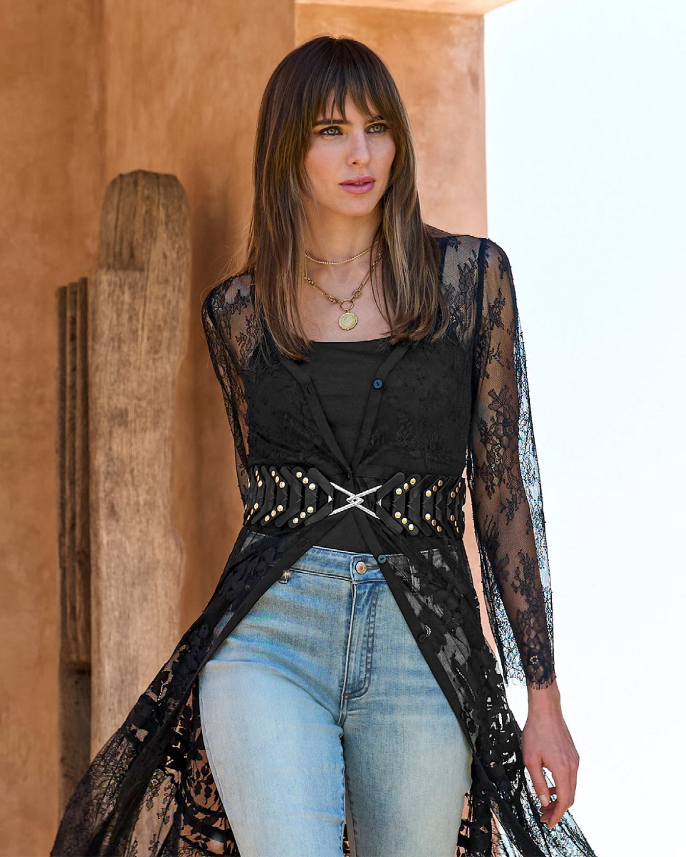 Studded Accordion Waist Belt Black