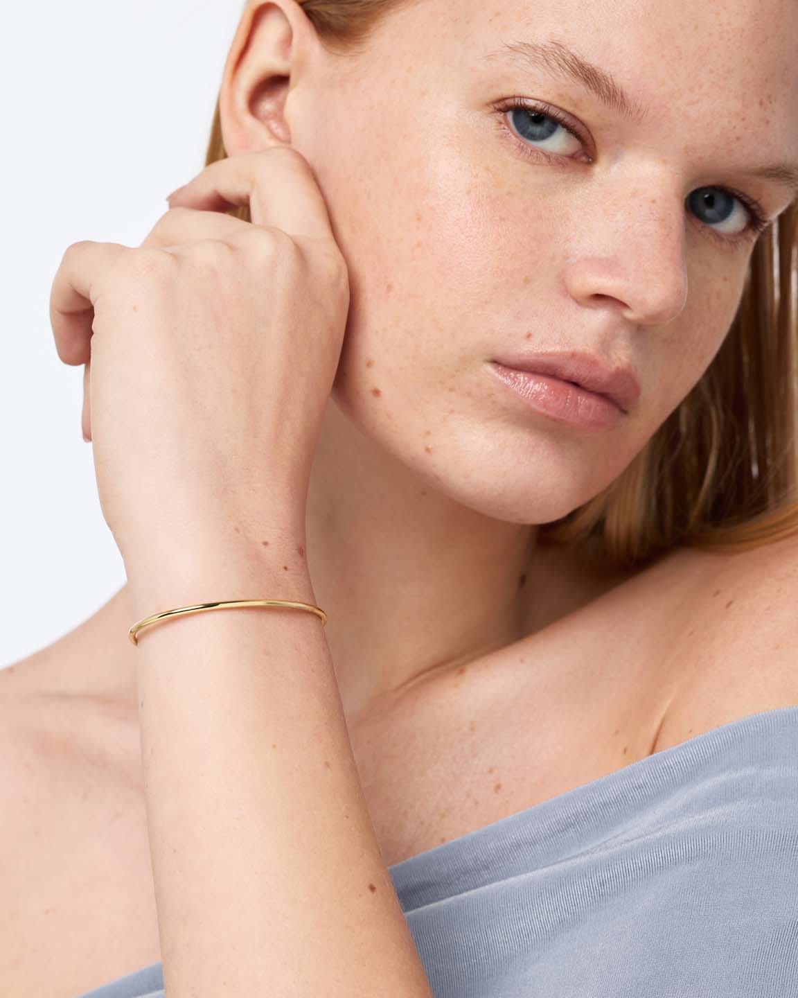 Gold Bangle Bracelet - Carter (2mm)