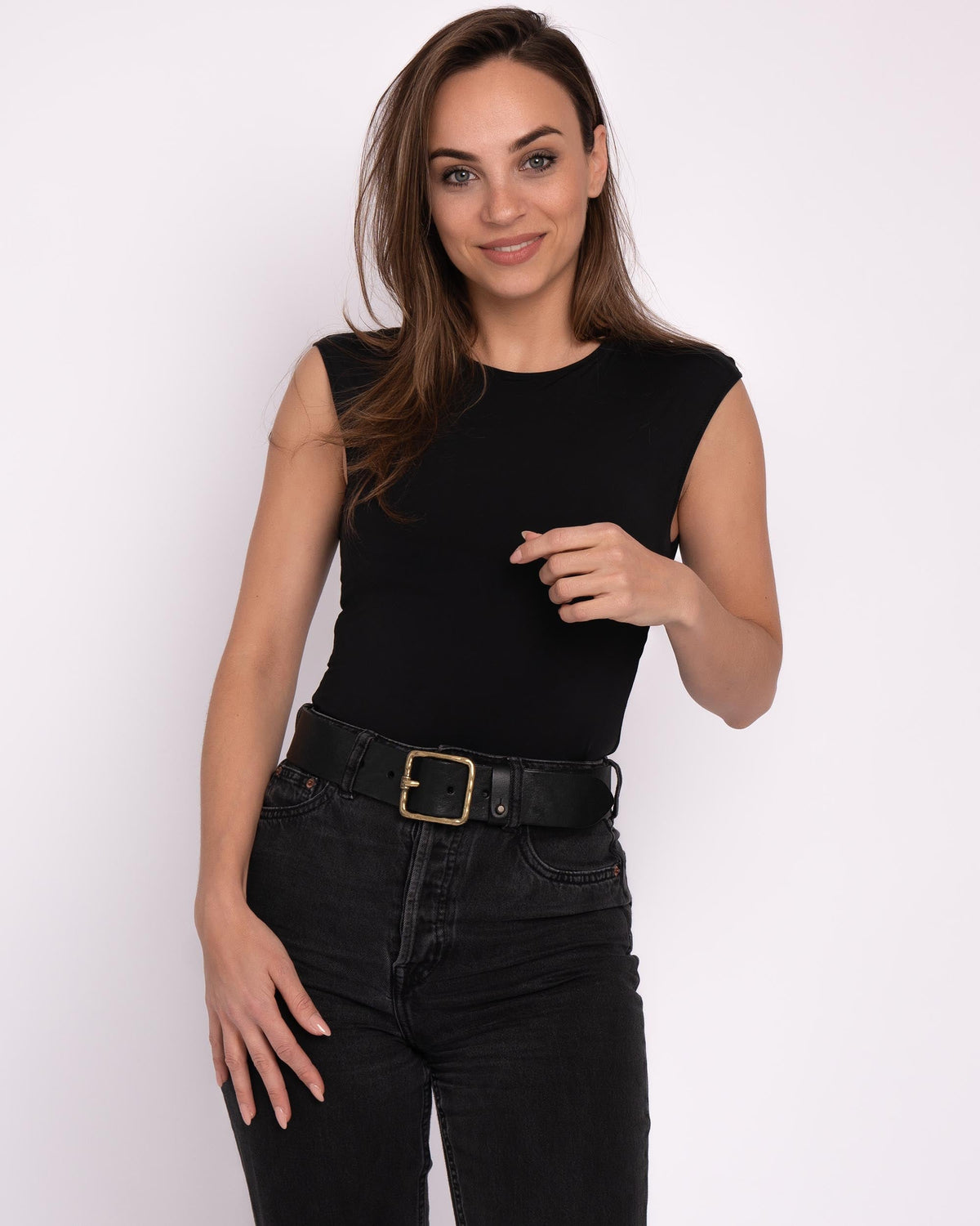 Kaya | Vintage Gold Square Buckle Leather Belt