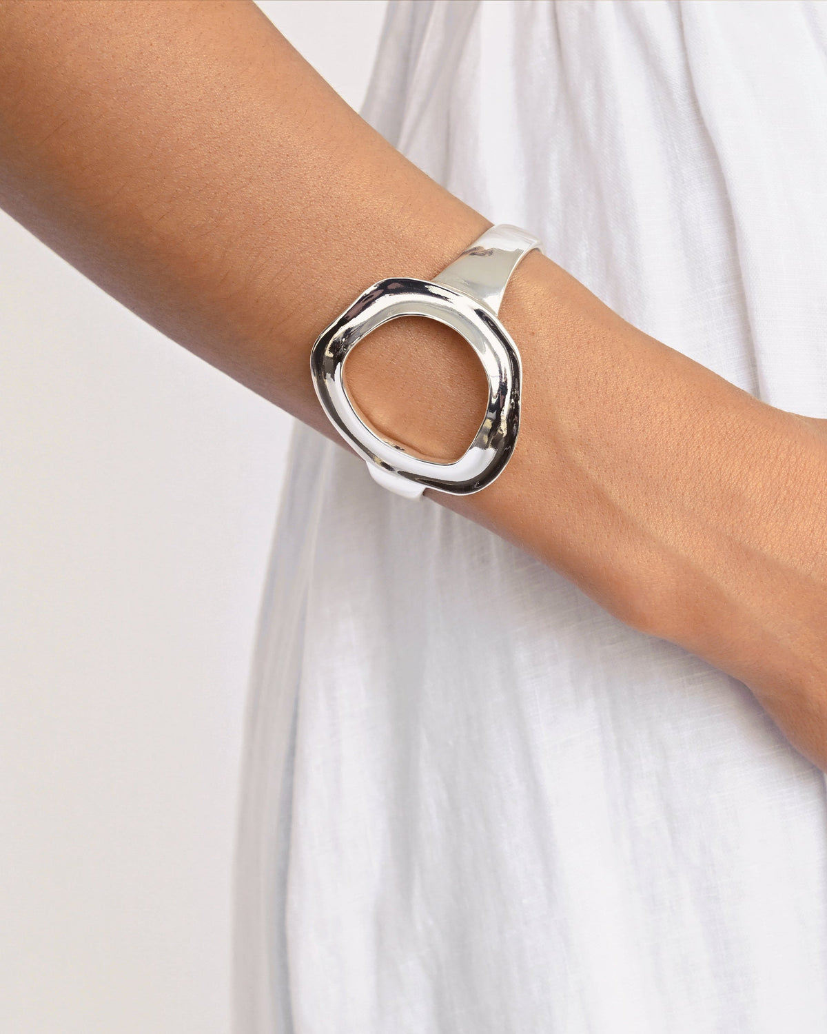 Open Circle Cuff