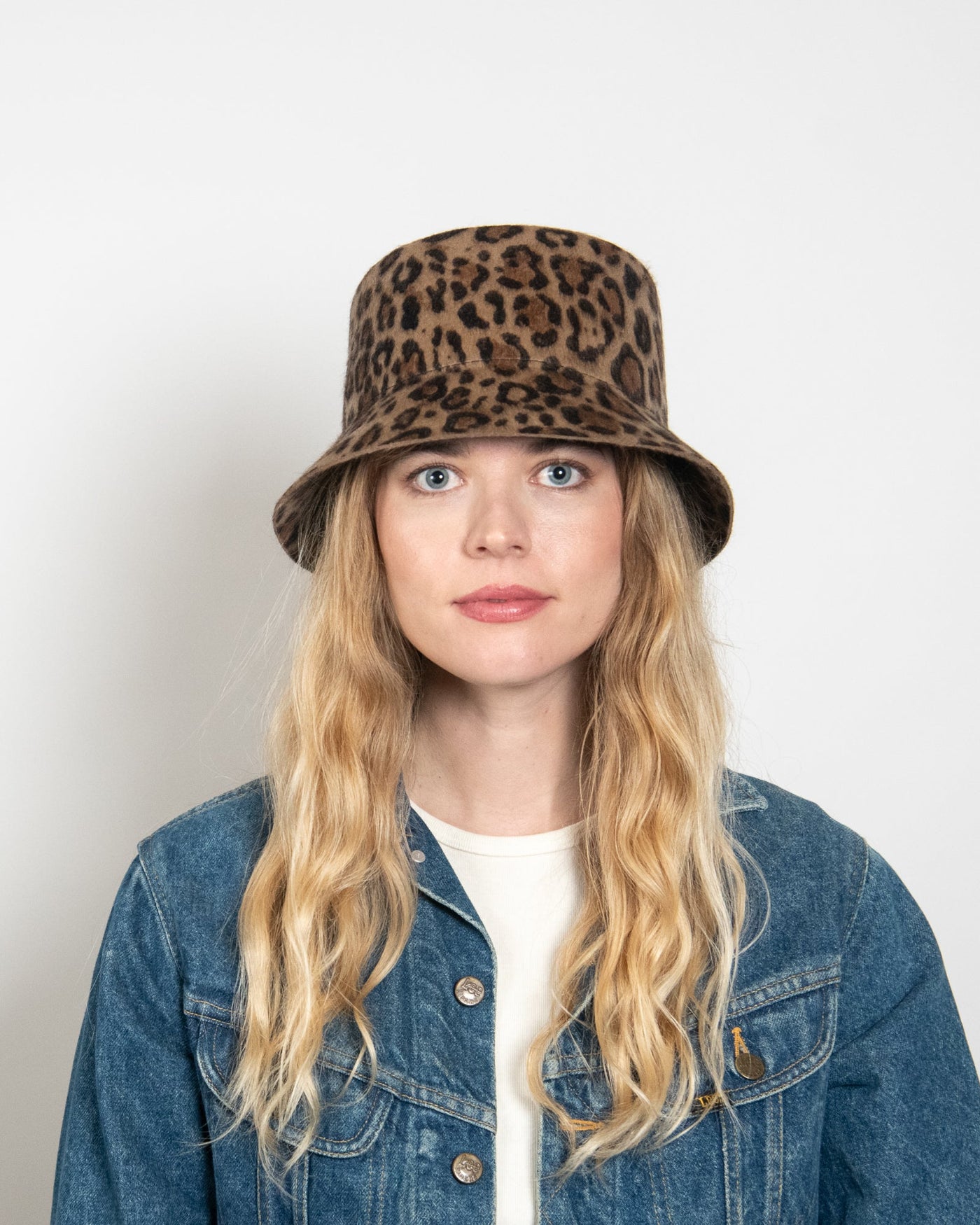 Tenley in Leopard