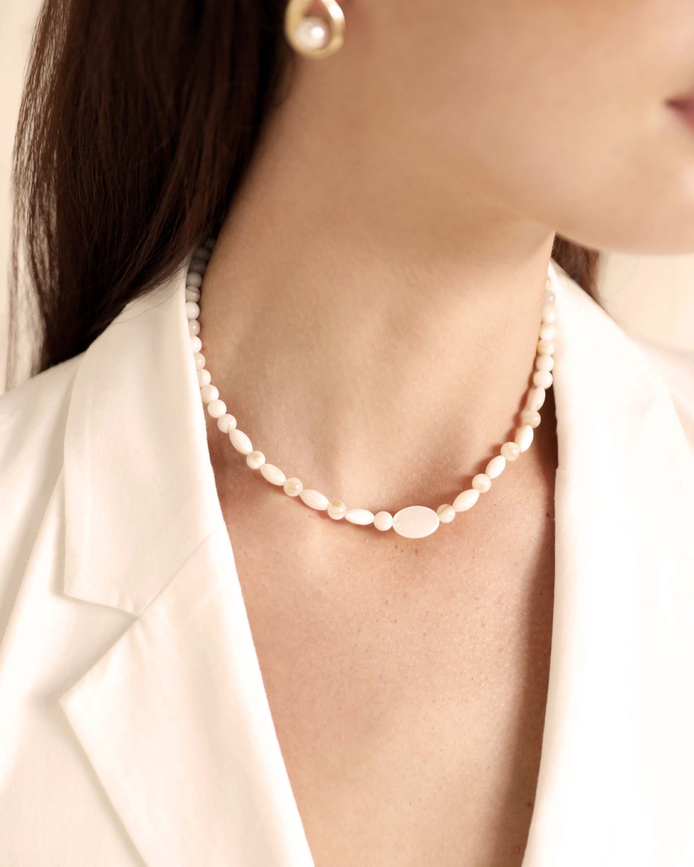 Opalescent Shell Necklace Set