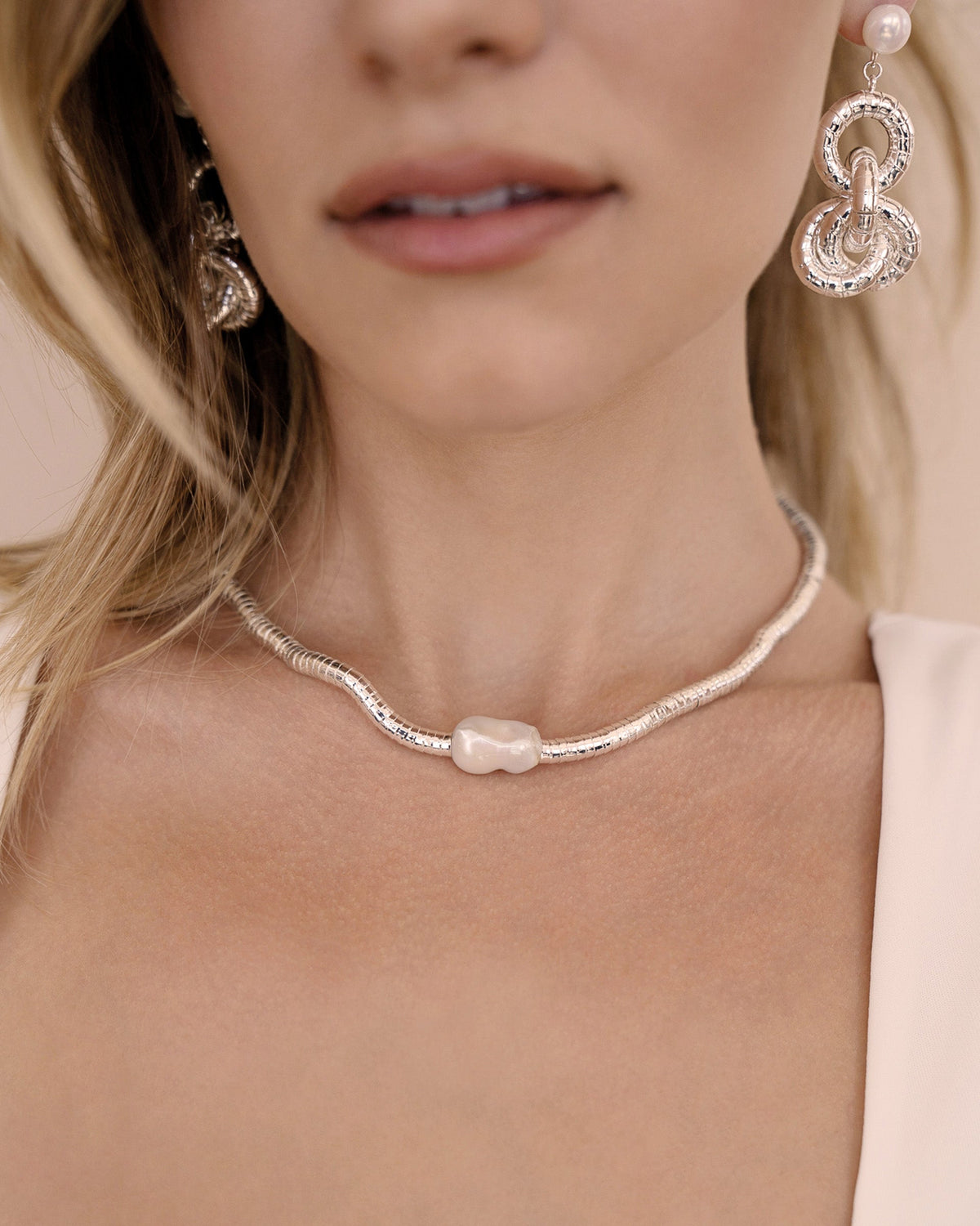 Liquid Gold and Pearl Choker
