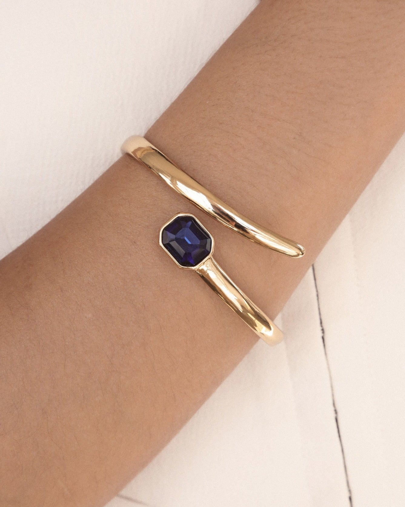 Deco Wrap Cuff