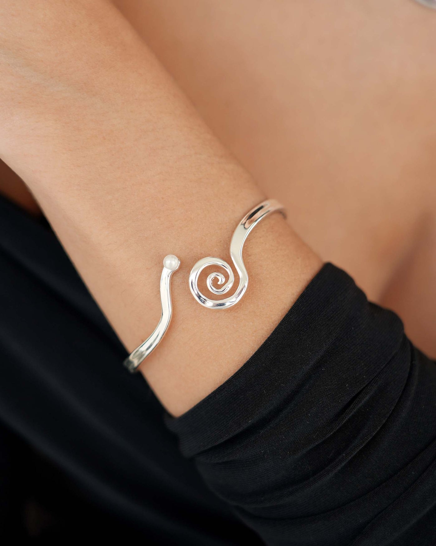 Mini Aura Swirl Cuff