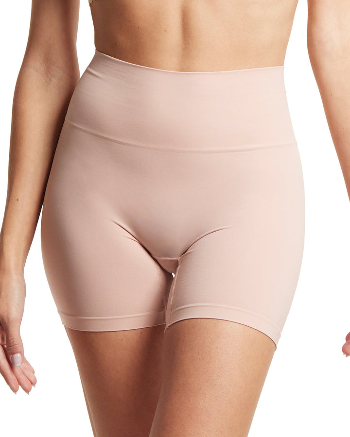 Body™ High Rise Bike Short Inner Peace Beige