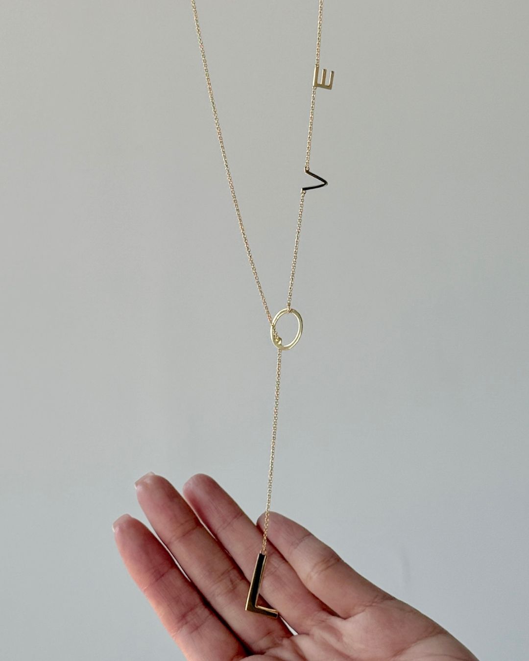 LOVE LARIAT NECKLACE GOLD
