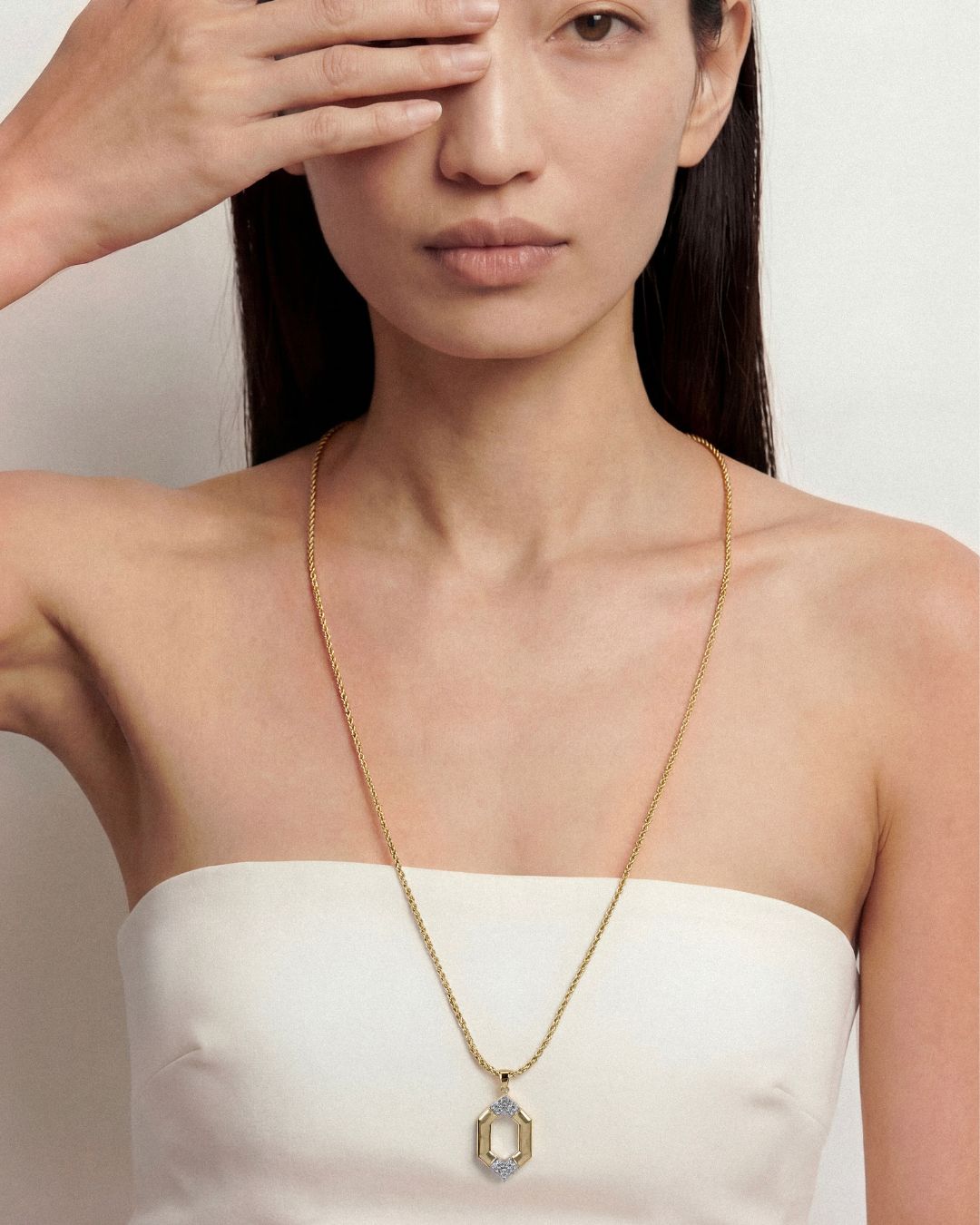 ESME NECKLACE