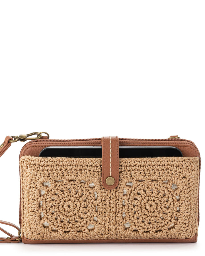 Iris Smartphone Wallet - Hand Crochet - Bamboo Medallion