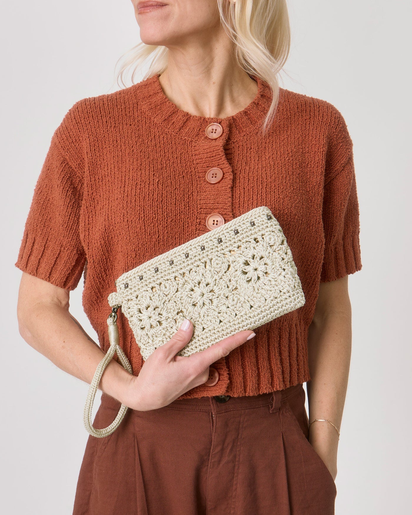 Vita Wristlet - Hand Crochet - Natural Medallion