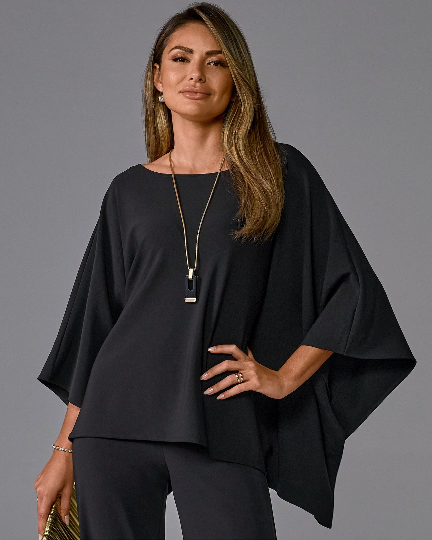 Beyond Travel Classic Poncho Jet Black