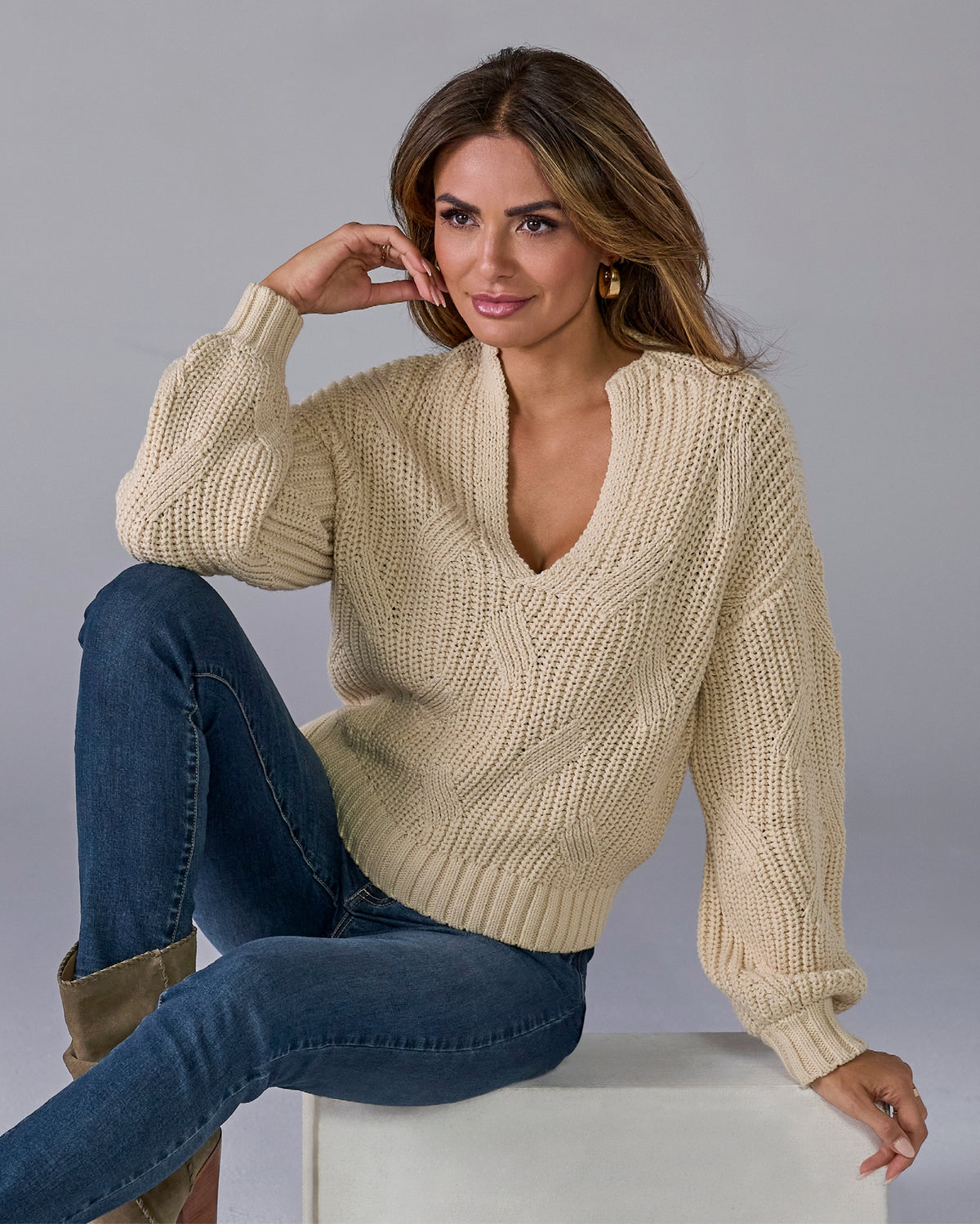 Novelty Stitch Mid Gauge Sweater Stone