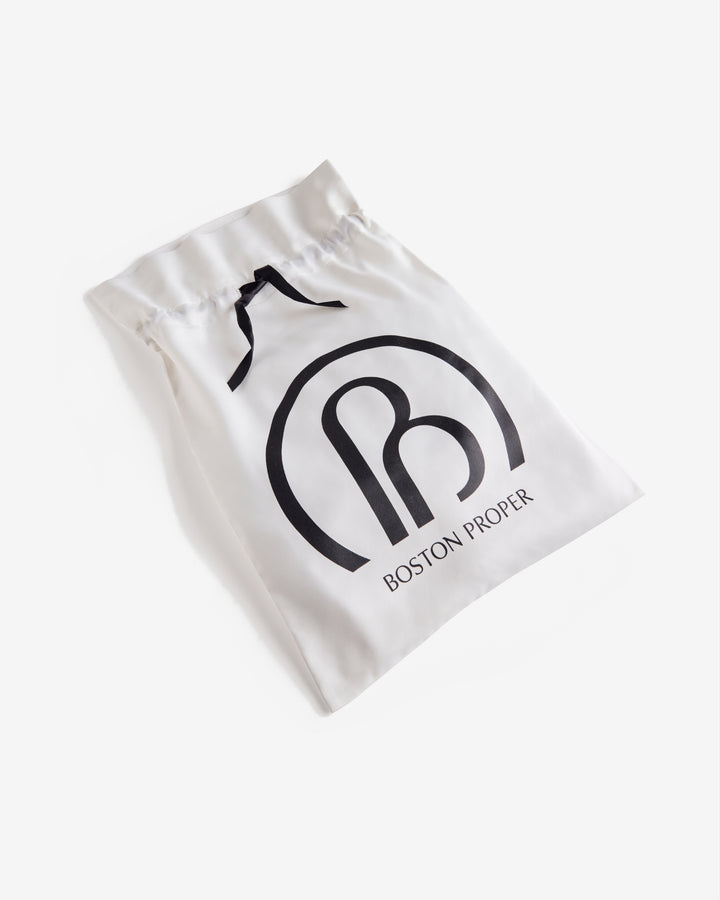 Boston Proper Logo Drawstring Bag Off White/Black