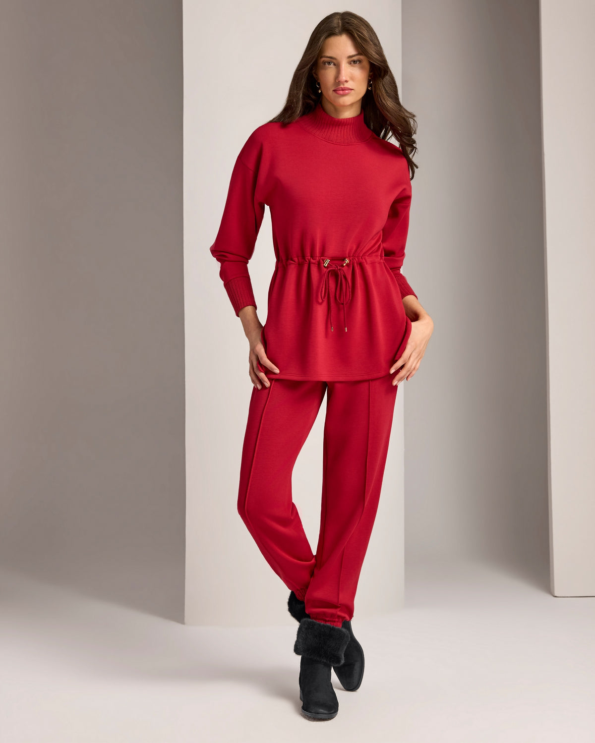 Luxe Lounge Pin Tuck Jogger French Kiss