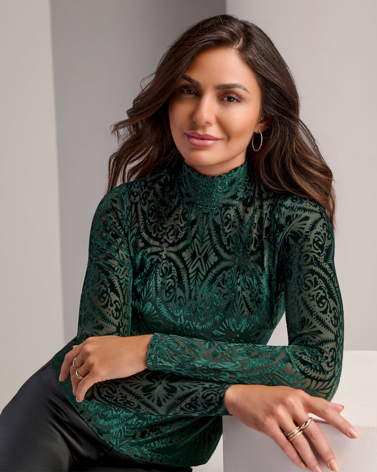 Velvet Burnout Long Sleeve T Neck Hunt Club