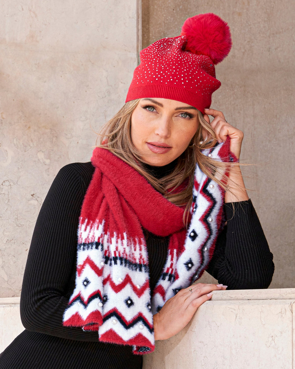 Embellished Beanie Red/Silver