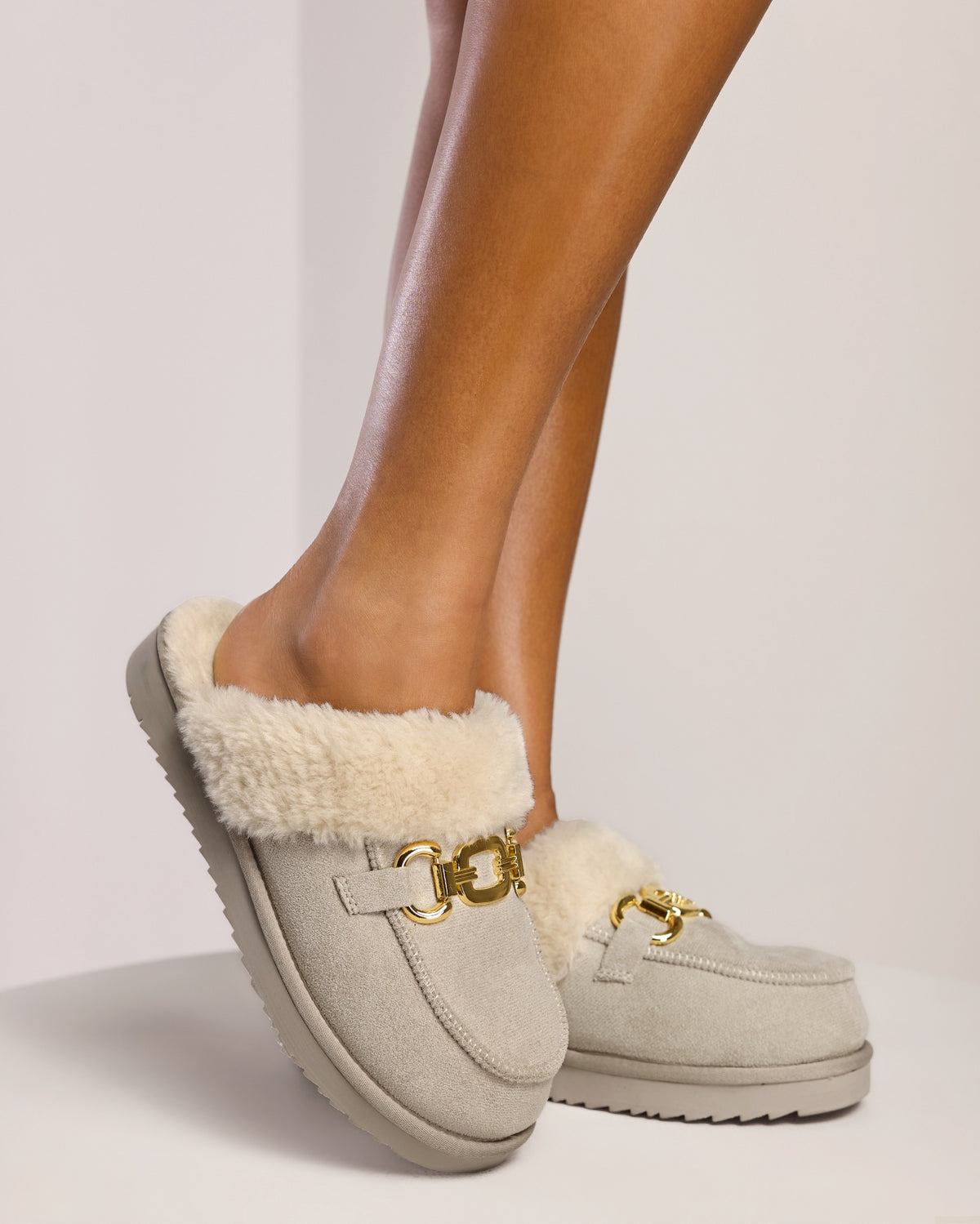 Cozy Faux Fur Slide Dove Grey