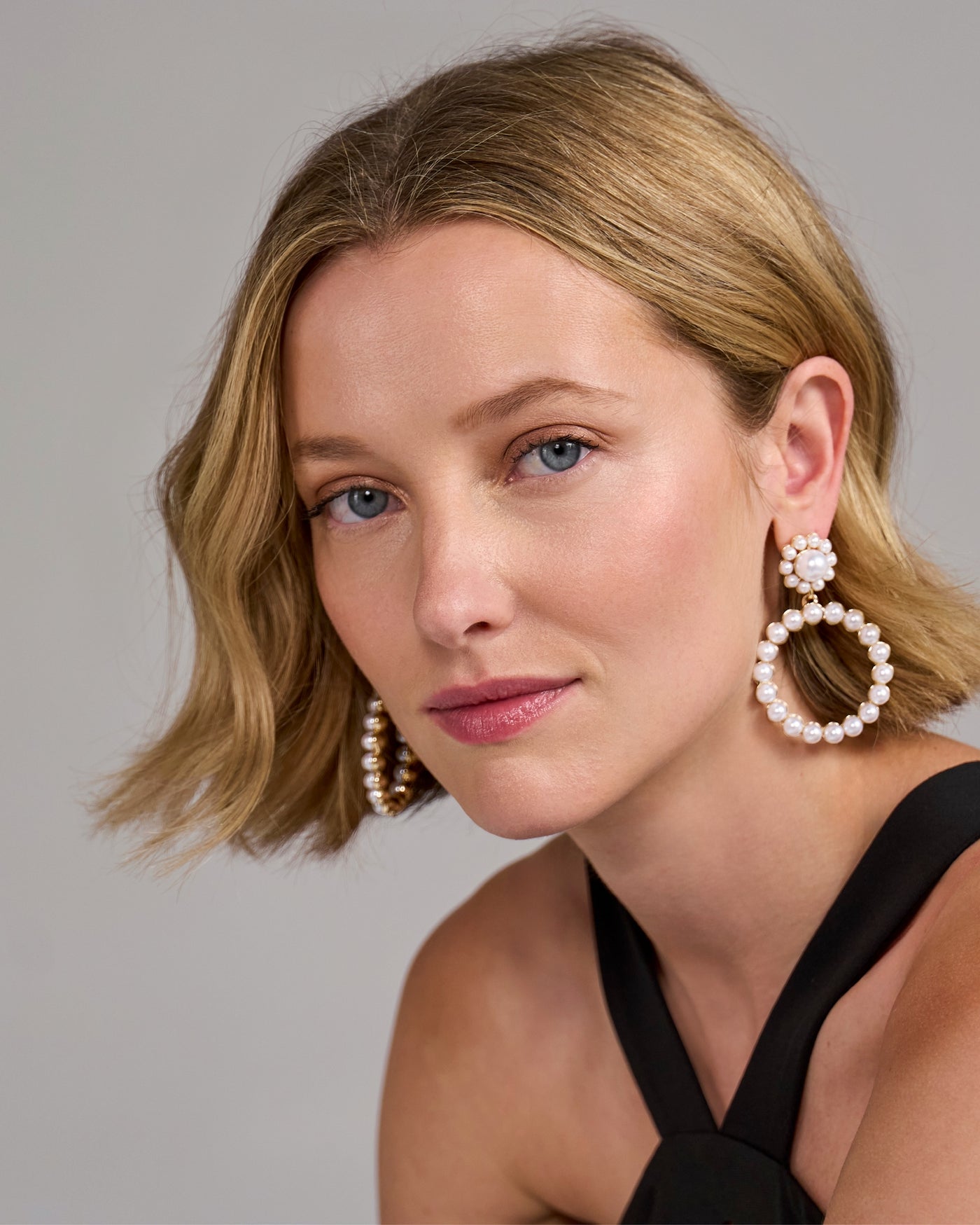 Pearl Drop Hoop Earring White/Gold