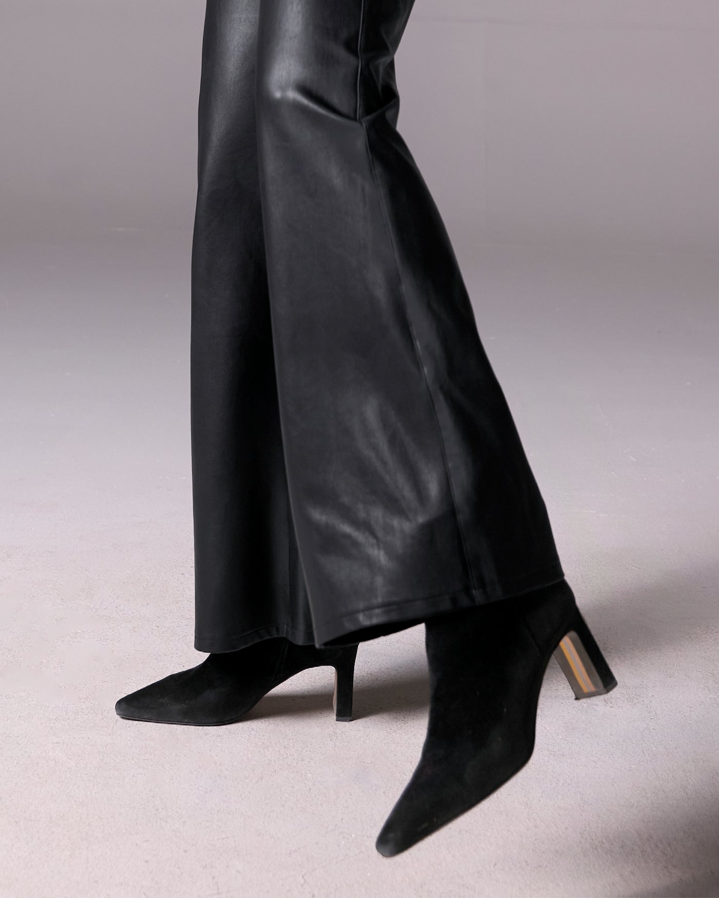 Pointed Toe Bootie Black