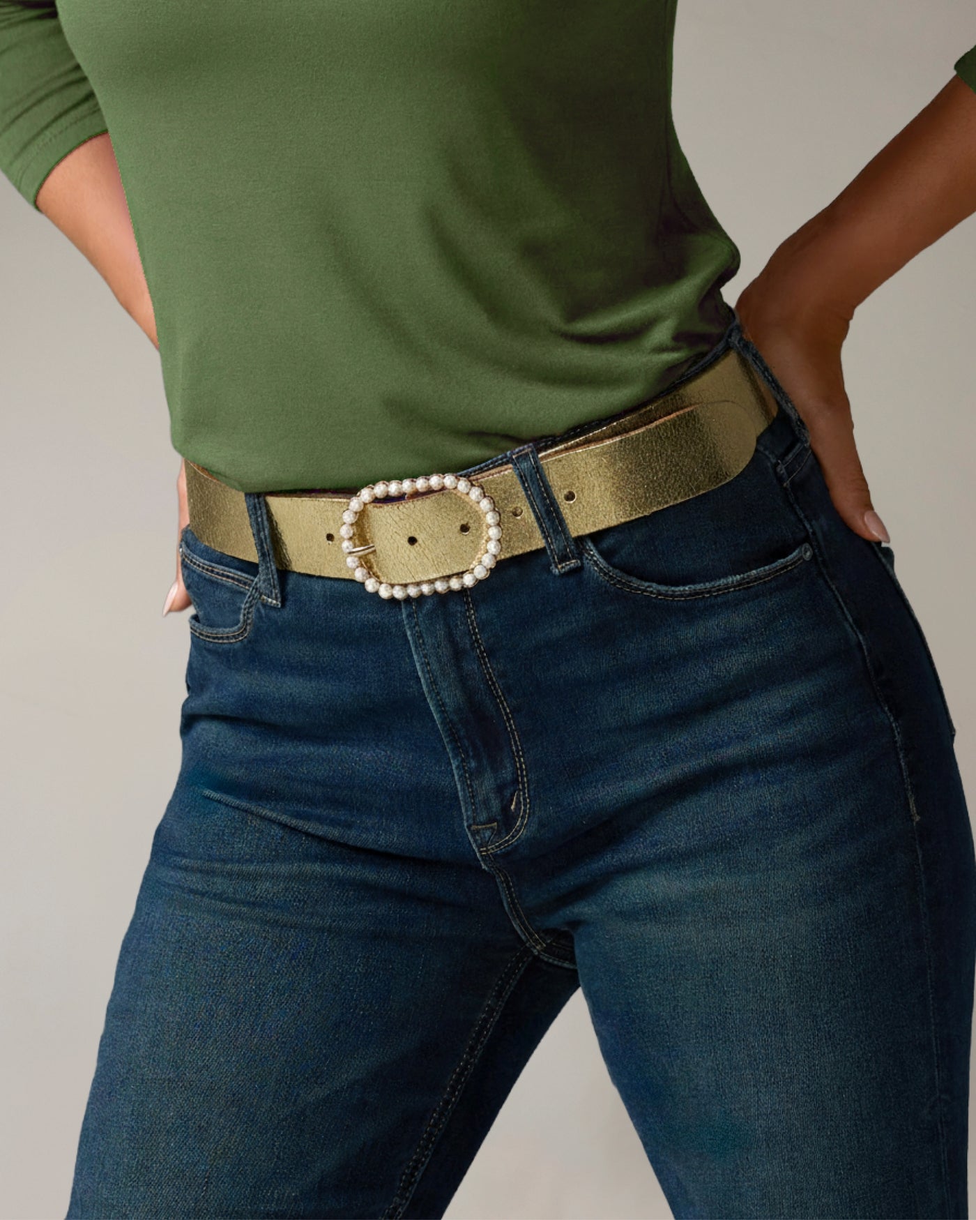 Pearl Buckle Belt Gold