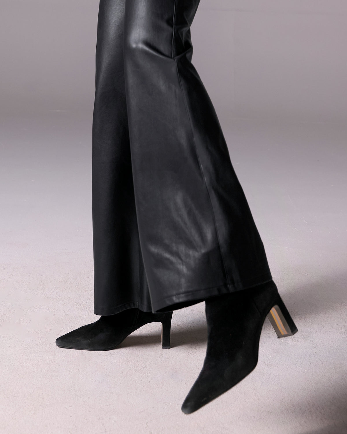 Pointed Toe Bootie Black