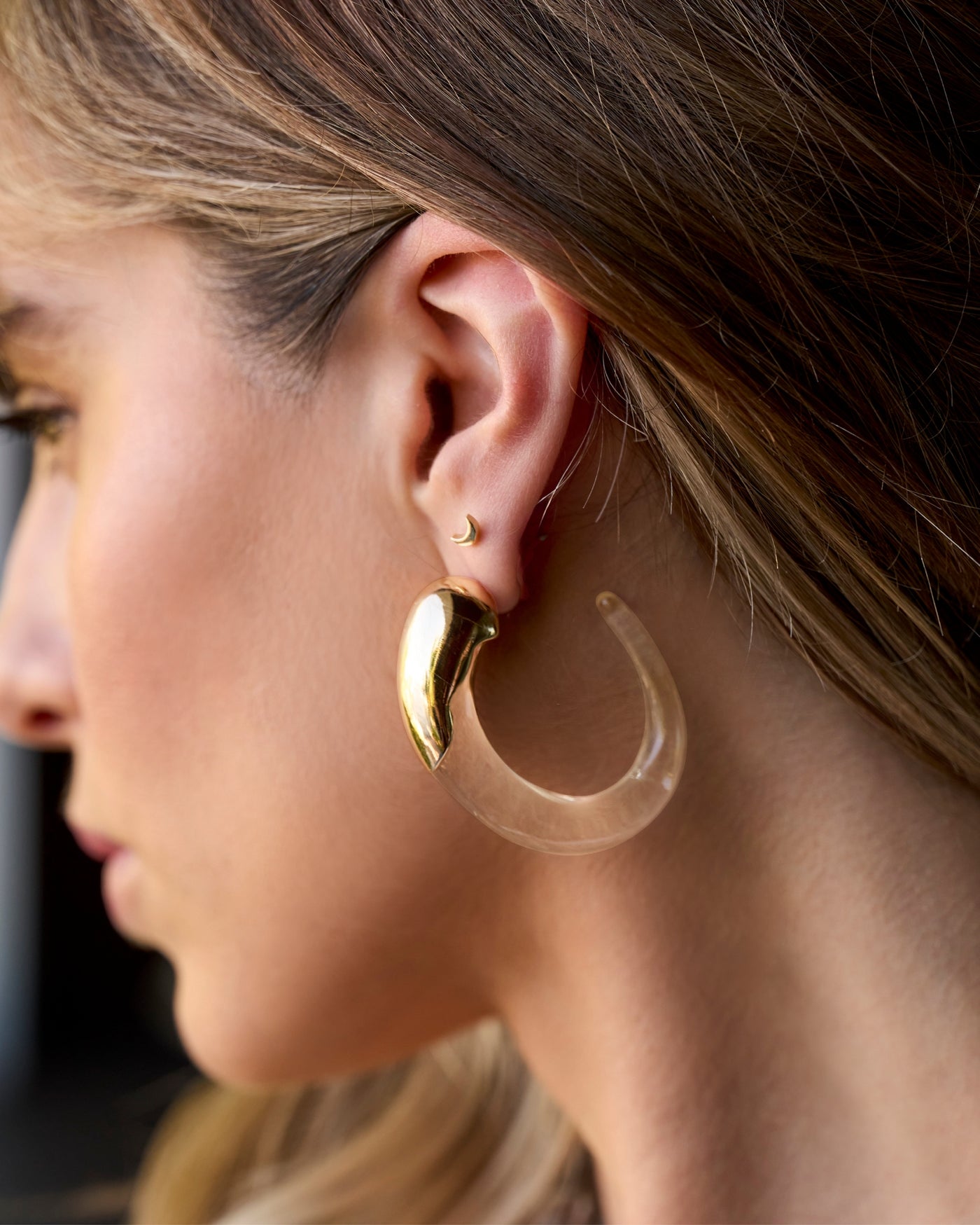 Gold Lucite Hoop Earring Gold/Clear