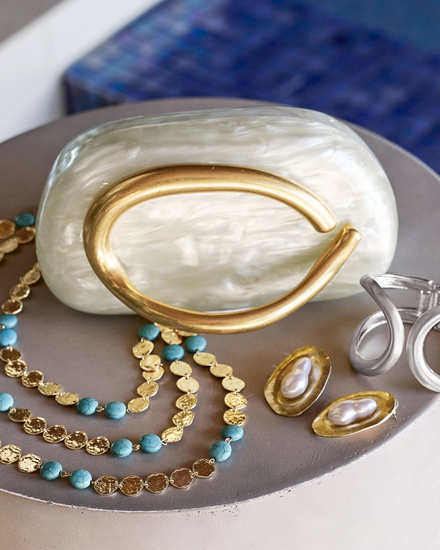 Mother Of Pearl Clutch With Gold Handle White/Gold