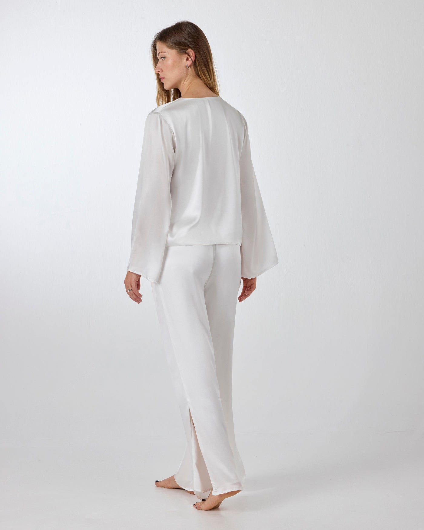 Amelia set Ivory