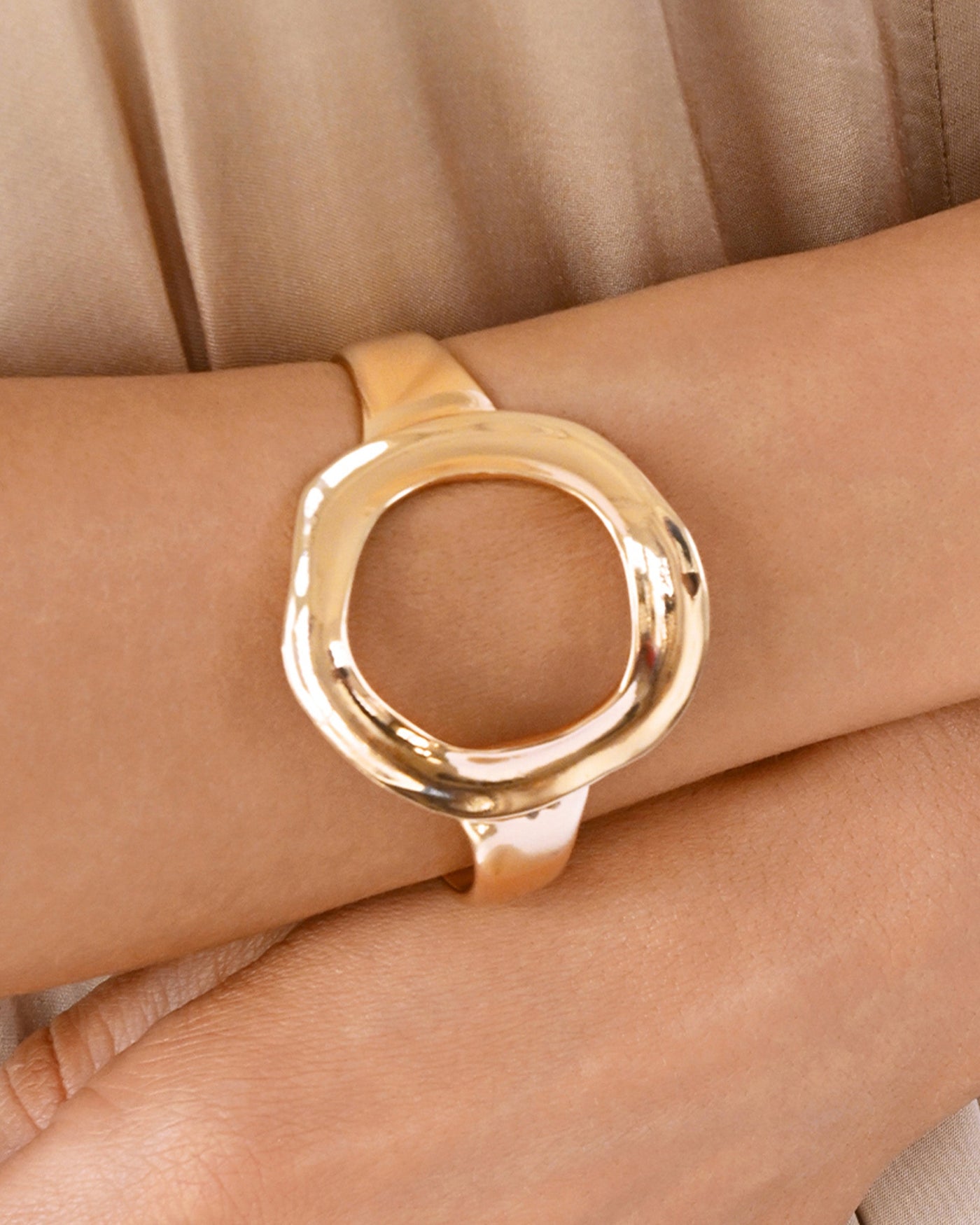 Open Circle Cuff