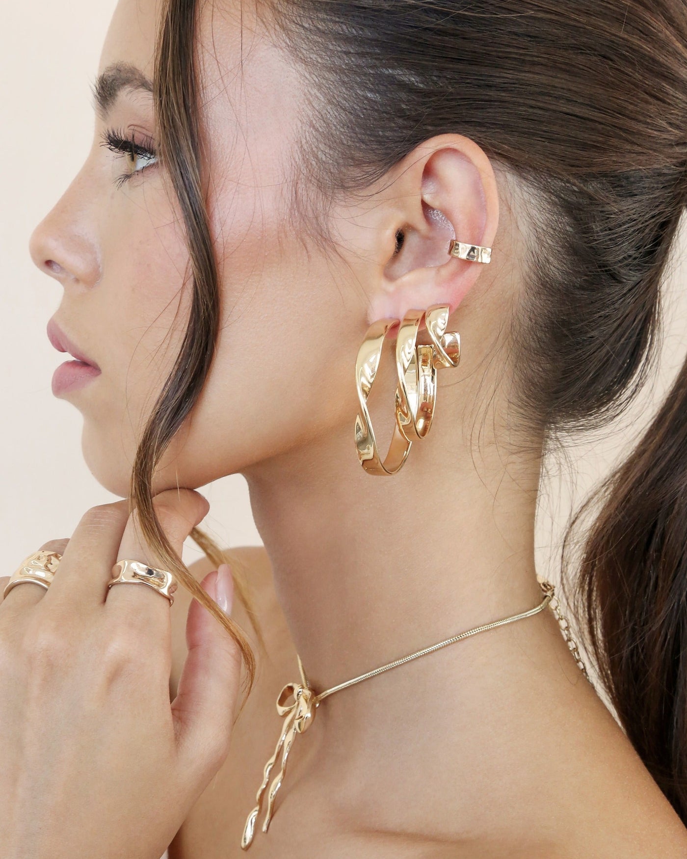 Heirloom Twist Small Hoops