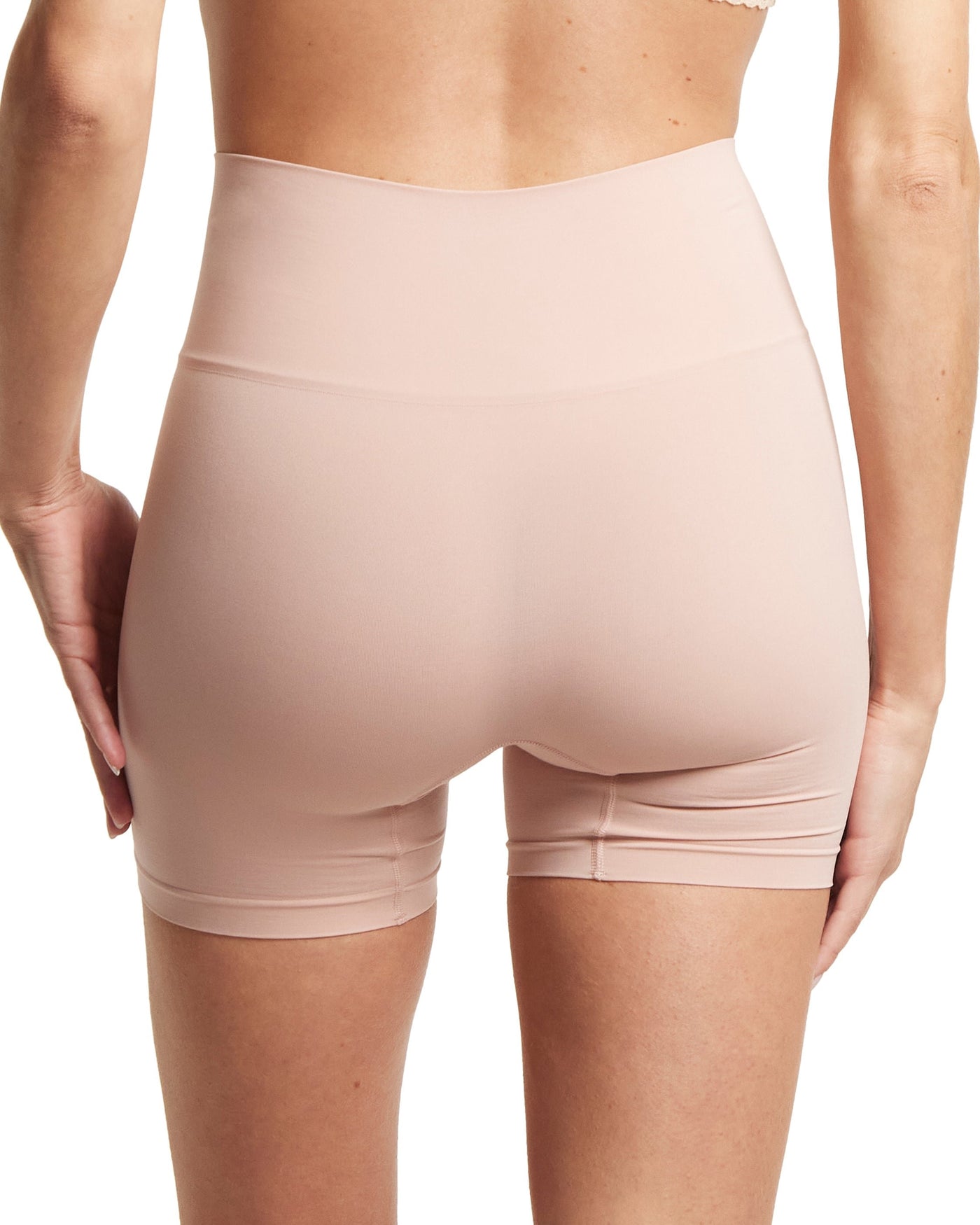 Body™ High Rise Bike Short Inner Peace Beige