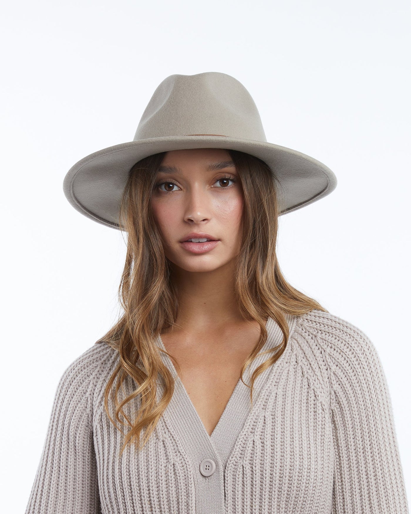 Billie in Taupe