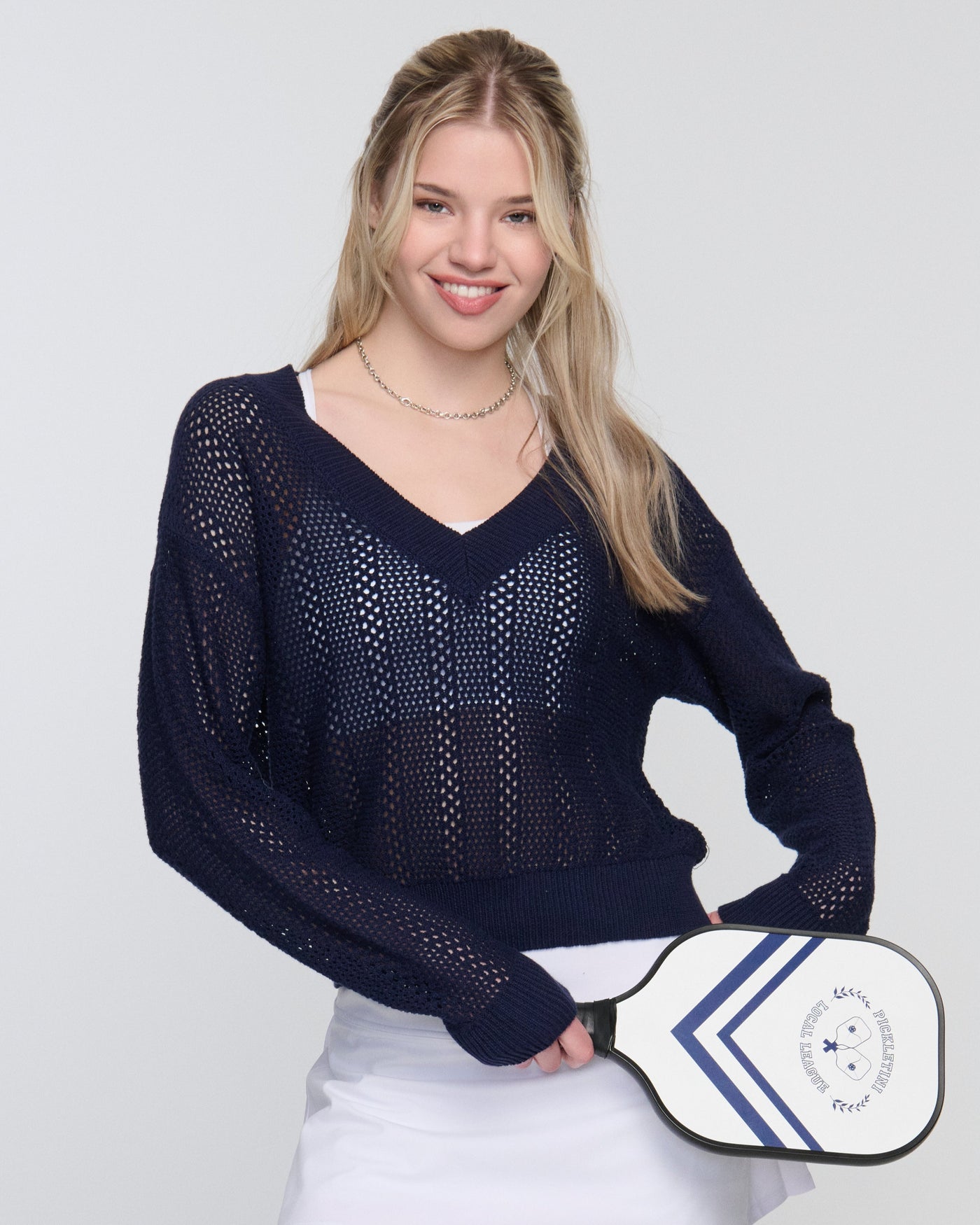 Janie Baseline V Sweater