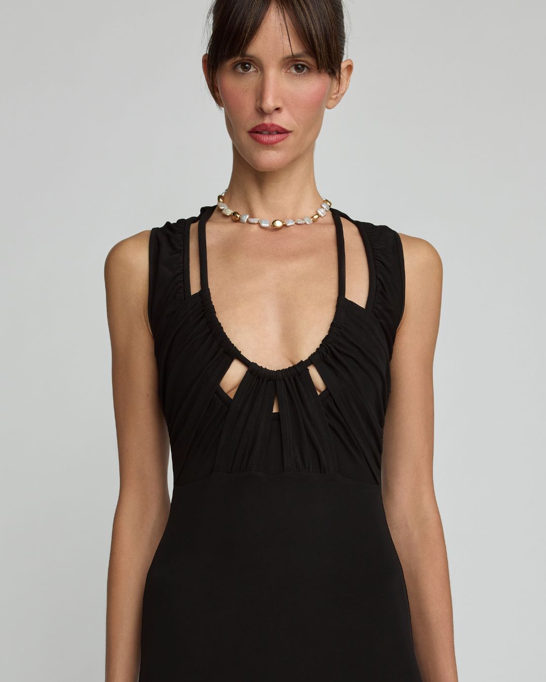 FRESHWATER PEARL PINA NECKLACE GOLD