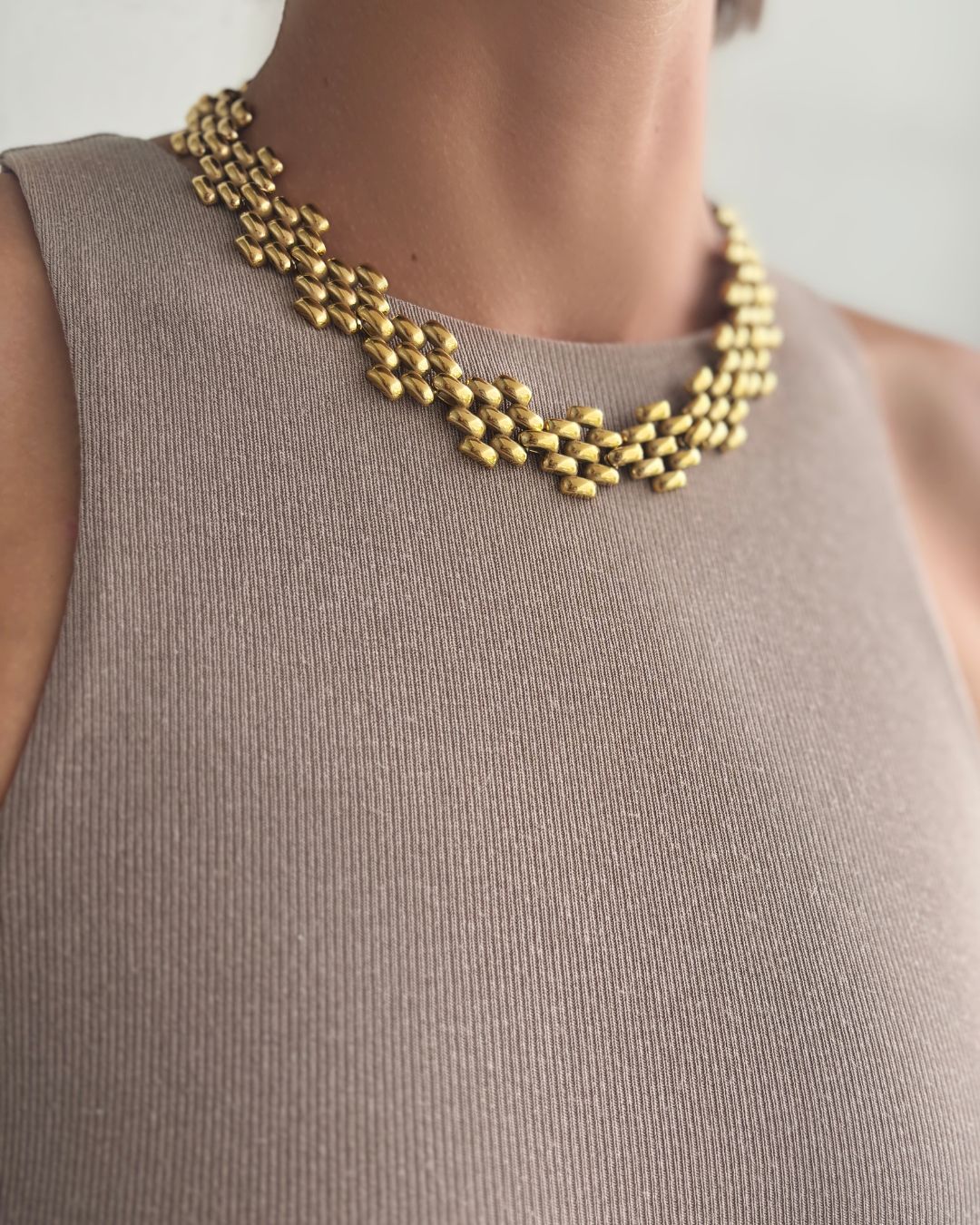 CARRIE NECKLACE