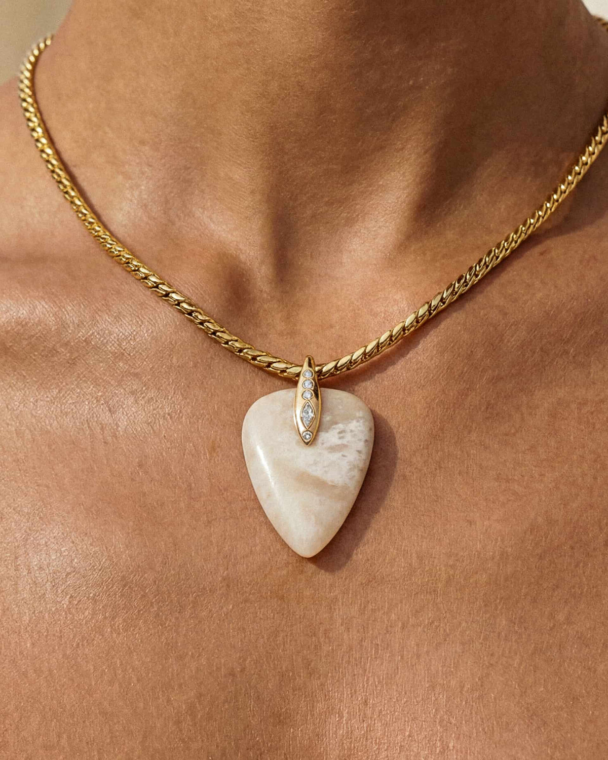 Solstice Pendant Choker in Bone